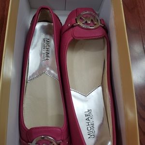 Used Michael Kors 7M Moccasin Flats Deep Pink